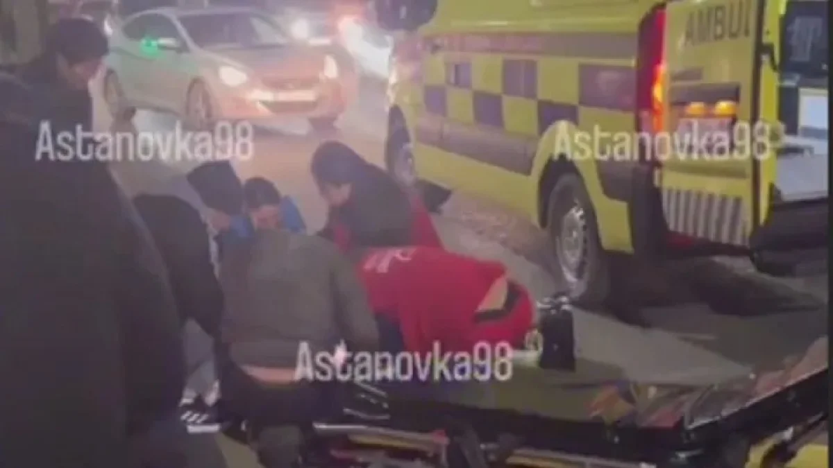 Астанада автобус қыз баланы қағып кетті: үш жолаушы жарақат алды