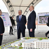 Қазақстан мен Әзербайжан президенттері Физули қаласындағы орталық аурухананың құрылыс алаңымен танысты