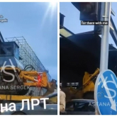 Арнайы техникасы бар эвакуатор Астанадағы LRT құрылысына барып соғысты (ВИДЕО)