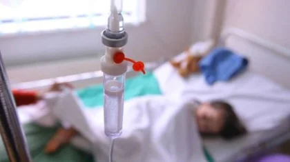 Шымкентте бір отбасының екі бірдей бүлдіршіні тағамнан уланып көз жұмды