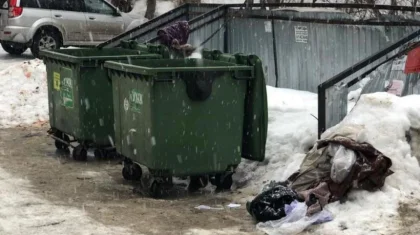 Қостанайда қоқыстан табылған бала клиникалық өлім жағдайында болған