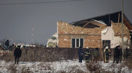 Үйіне ұшақ құлаған азамат өтемақы төленбей ме деп қауіптенеді