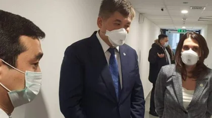 «Қытайдан келгендердің бәрін бірдей тексере алмаймыз». ДСМ елді сабырға шақырды