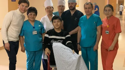 «Қайта өмір сүруге мүмкіндік берді».  Bek Air апатынан зардап шеккен ең соңғы науқас ауруханадан шықты
