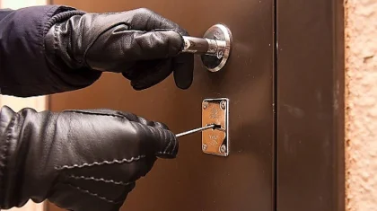 Петропавл тұрғынының пәтерінен 6,5 млн теңге ұрланды