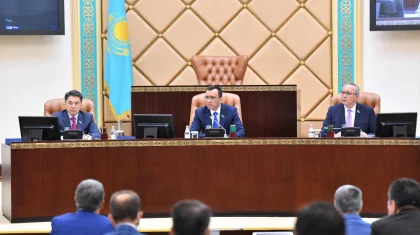 Сенаторлар парламенттік оппозиция туралы заңды қабылдады