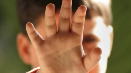 Көкшетауда өгей әке 9 жасар ұлын сабақ оқымағаны үшін ұрып-соққан