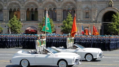 12 млн еуро жұмсалған. Әлемдік БАҚ Мәскеуде өткен шеруді сынға алды