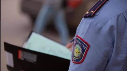 Атырауда мас жүргізушінің көлігінен қару табылды