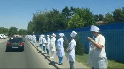 «Әкімдіктің қатысы жоқ». Бас дәрігер Шымкенттегі азалы акцияға қатысты жауап берді