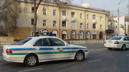 Өзбекстанда автокөлік қозғалысына тыйым салынды