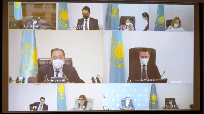 Коронавирус: Ералы Тоғжанов «СҚ-Фармацияға» екі айлық дәрі-дәрмек қорын құруды тапсырды