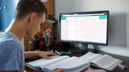 Қызылордада көпбалалы аналар облыс әкімдігінің алдында шу шығарды
