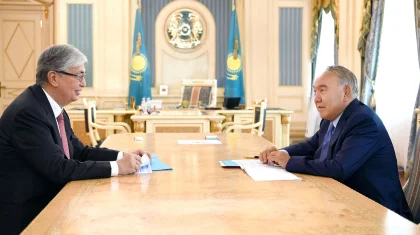 Назарбаев пен Тоқаев дағдарыстан кейінгі даму мәселесін талқылады