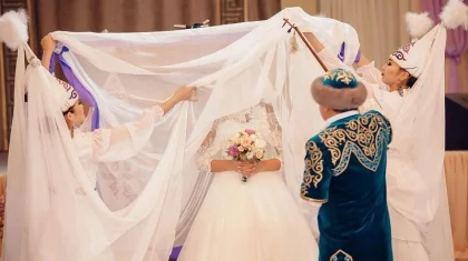 «Құдалық», «Ұзату той»: Алматыда той өткізу тоқтамай тұр