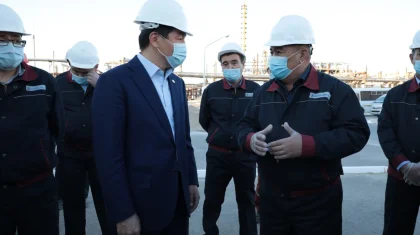 Бауыржан Байбек жаңаөзендіктермен Nur Otan-ның сайлауалды бағдарламасын талқылады