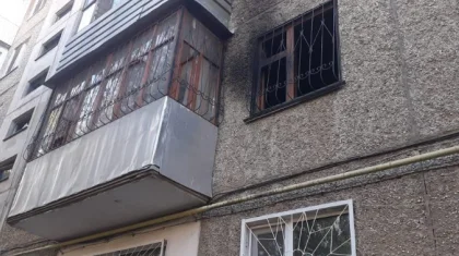 БҚО-да бес қабатты тұрғын үй өртеніп, 25 адам эвакуацияланды