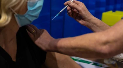 АҚШ-та Pfizer вакцинасын сынауға қатысқан 6 адам қайтыс болды