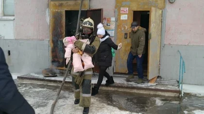Рудный қаласында өрт шыққан үйден 8 бала эвакуацияланды