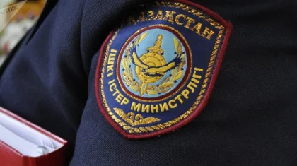 Шымкентте полиция қызметкерлеріне шабуыл жасаған үш күдікті ұсталды