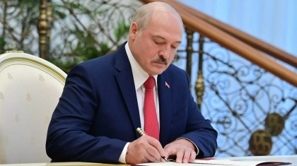 «Мен батькамын!»: Лукашенко өзіне таңылған лақап атпен мақтанды