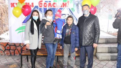 Алматы облысында үйі өртеніп кеткен көпбалалы отбасы баспаналы болды
