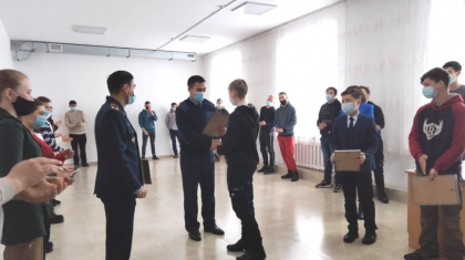 Ақмолалық үш жасөспірім әйел адамды зорлықшыдан арашалап қалды