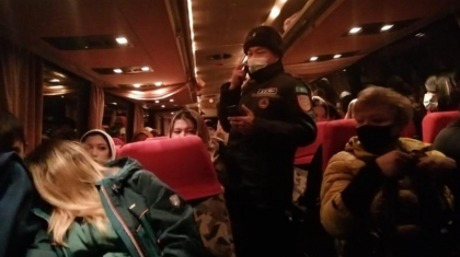52 жолаушысы бар «Шымкент-Түркістан» автобусы көктайғақта жолдың шетіне шығып кетті