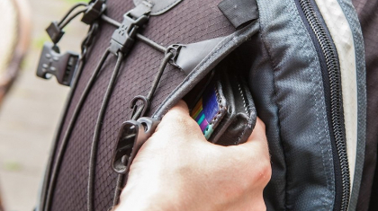 ШҚО тұрғыны бұрынғы әйелінің сөмкесінен ақша ұрлап кеткен