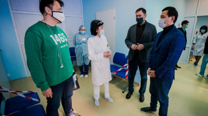 Нұр-Сұлтанда тағы бір сауда орталығында КВИ-ге қарсы егу пункті ашылды