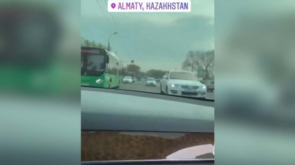 Алматыда жол ережесін бұзған жүргізуші 5 тәулікке қамауға алынды