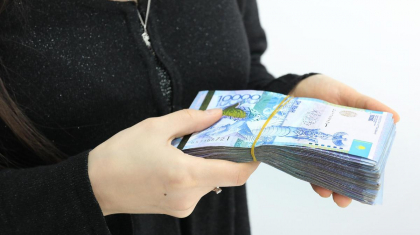 Шымкент тұрғынын несие алып беремін деп алдаған алаяқ ұсталды