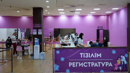 Елордадағы сауда үйлерінде вакцина қабылдағандарға түрлі сыйлық таратылды