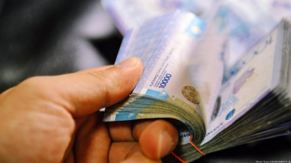 Арыста шенеунік мұқтаж отбасыларға берілуі тиіс қаражатты жымқырып қалған