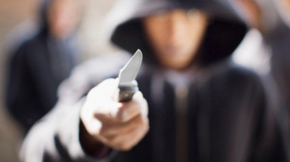 Павлодарда жасөспірім телефонмен ойнауға тыйым салған әкесін пышақтап тастаған