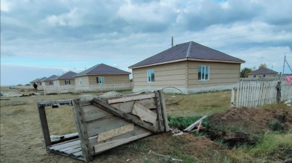 «Киім жоқ» – Ираннан СҚО-ға келген қандастардың балалары мектепке бара алмай жүр
