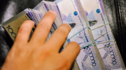 Банкте жүйенің істен шыққанын пайдаланып 416 млн теңгені жымқырған кәсіпкер сотталды