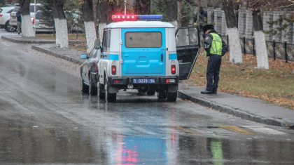 Павлодарда 60 жүргізуші қарсы бағытқа шығып кеткені үшін куәлігінен айырылды