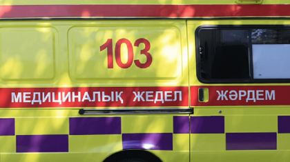 Жезөкшеге теңеді: Қарағандыда жедел жәрдем дәрігерлері басшылықтан құтқаруды сұрайды