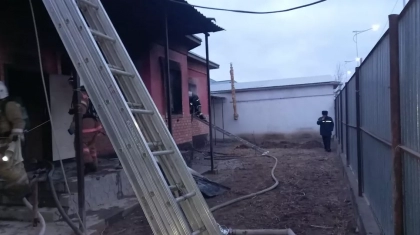 Қызылордада өртенген үйден ер адамның мәйіті табылды