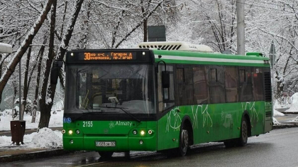 Алматыда қоғамдық көлік жұмысы ертеңнен бастап жанданады