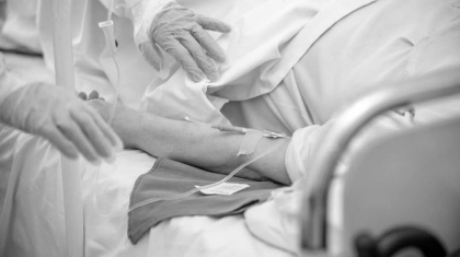 COVID-19 бен пневмония: елімізде бір тәулікте қанша адам қайтыс болды