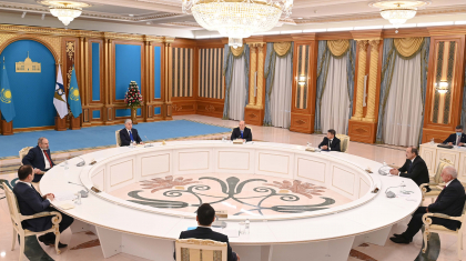 Президент Еуразиялық экономикалық одаққа мүше мемлекеттер үкіметтерінің басшыларымен кездесті