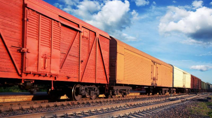 Украина жерінде Қазақстанға тиесілі 1000-нан аса жүк вагоны қалып қойды – ИИДМ