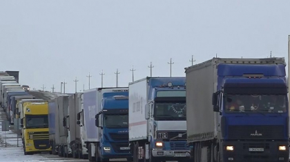 Ресеймен шекарада жүк көліктерінің кептелісіне не себеп болғаны айтылды