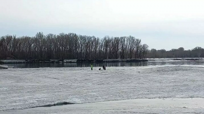 Семейде екі қыз мұз астына құлап кетіп, біреуі мерт болды