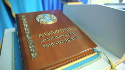 Мемлекет басшысы 5 маусымда референдум өткізу туралы Жарлыққа қол қойды