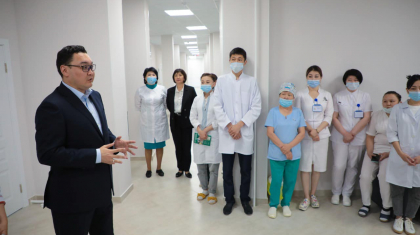 «AMANAT» партиясы дәрігерлерді референдумға белсенді қатысуға шақырды