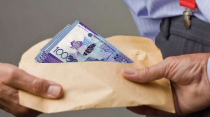 Алматы облысында 33 мың доллар пара алған мекеме басшысы сотталды