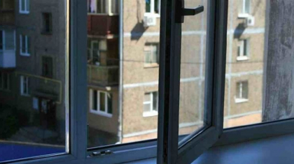 Елордада 31 жастағы әйел 16-қабаттан секіріп қайтыс болды